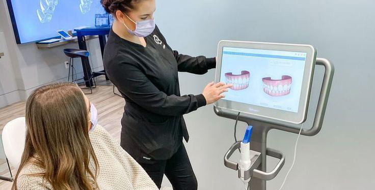 Clear Smile Aligner
